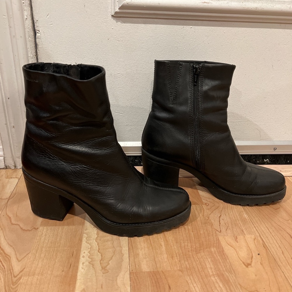 Vagabond Black Leather Boots